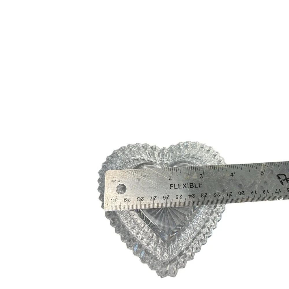Vintage Heart Shaped Crystal‎ Glass Trinket Box Jewelry Box w/ Lid